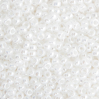 Miyuki Pony 6/0 - White Pearl Ceylon 0528