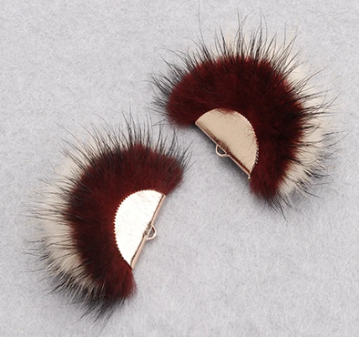 Fur Charm - 6.5 cm Semi-Circle - Burgundy w/Beige