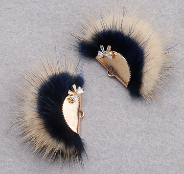 Fur Charm - 6.5 cm Semi-Circle - Navy/Beige w/Crystal Bow
