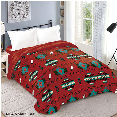 Reversible Cloud Queen - Geo Feather - Red