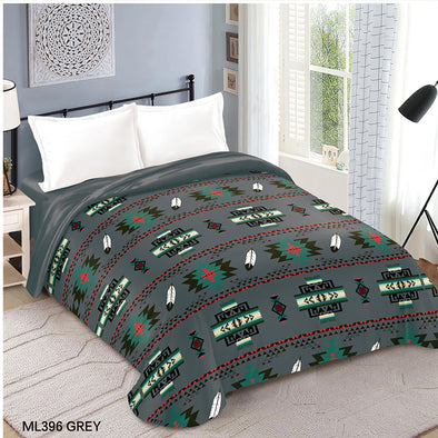 Reversible Cloud Queen - Geo Feather - Charcoal