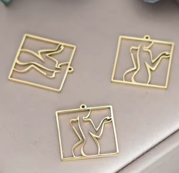 Jewelry Findings - Charm - Goddess Silhouette - Gold