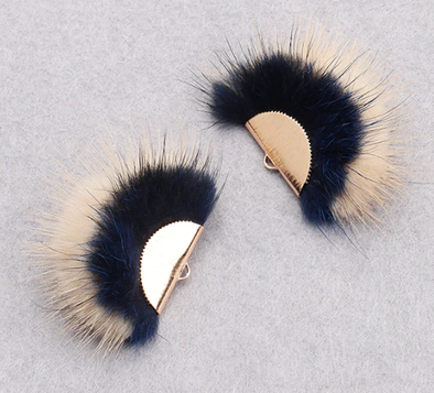 Fur Charm - 6.5 cm Semi-Circle - Indigo w/Beige
