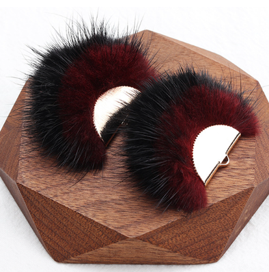 Fur Charm - 6.5 cm Semi-Circle - Burgundy w/Black