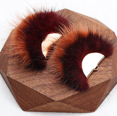 Fur Charm - 6.5 cm Semi-Circle - Burgundy w/Sienna