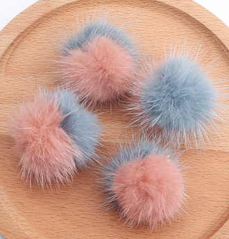Fur Charm - 4 cm Round Pom-Pom - Peachy Pink/Grey