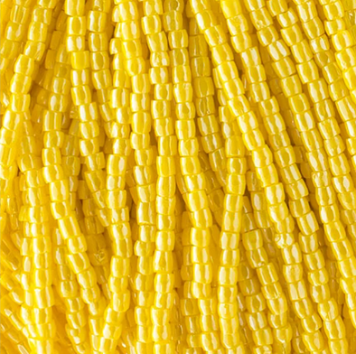 Preciosa 3-cut 9/0 - Opaque Yellow Luster 88110PES