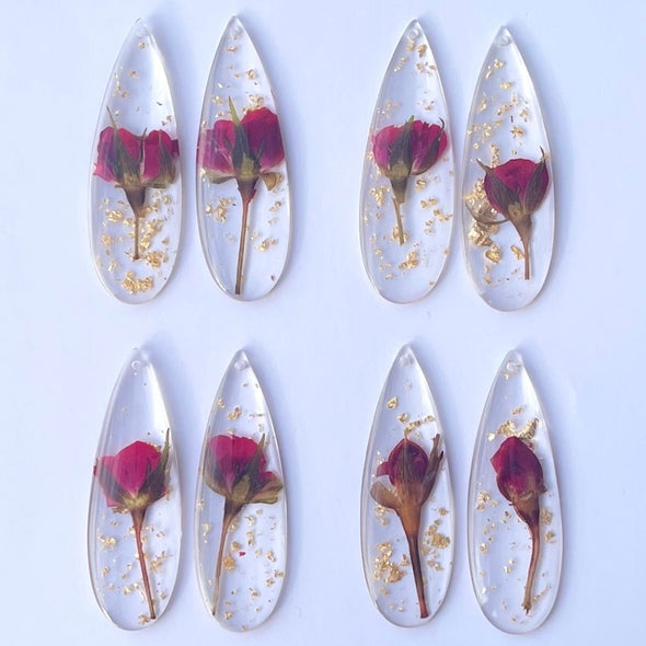 Acrylic Cab - Red Flower and Gold Flake Resin Teardrops