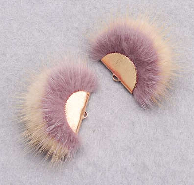 Fur Charm - 6.5 cm Semi-Circle - Lavender w/Beige